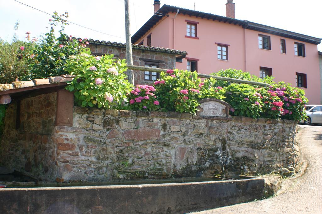 Fonte San Pedrin Pensionat Cajide Exteriör bild