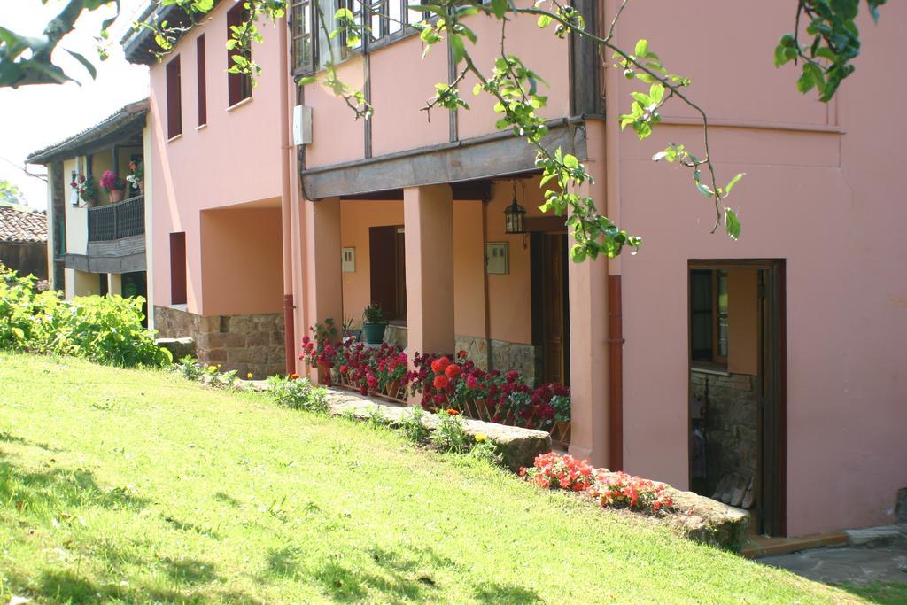 Fonte San Pedrin Pensionat Cajide Exteriör bild
